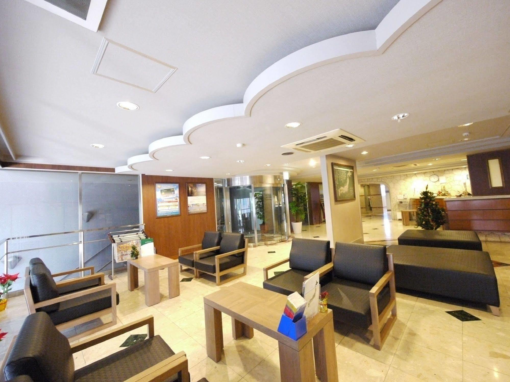 Hotel Route-Inn Kitamatsudo Ekimae Bagian luar foto